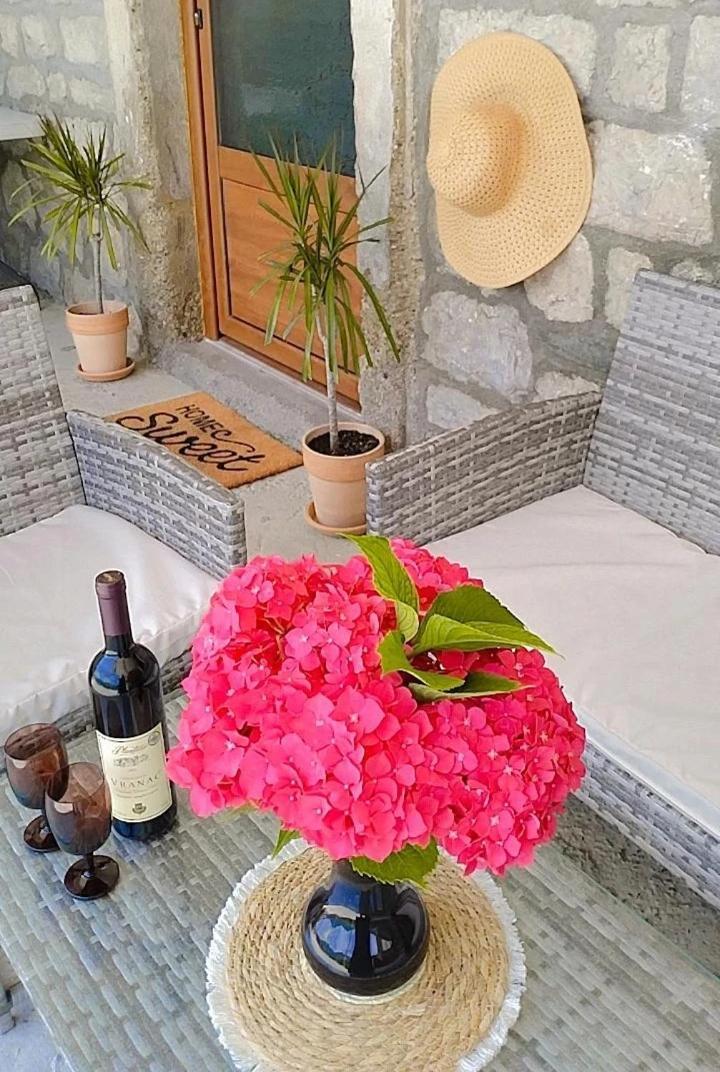 Apartmani Dumezic Bar Oda fotoğraf
