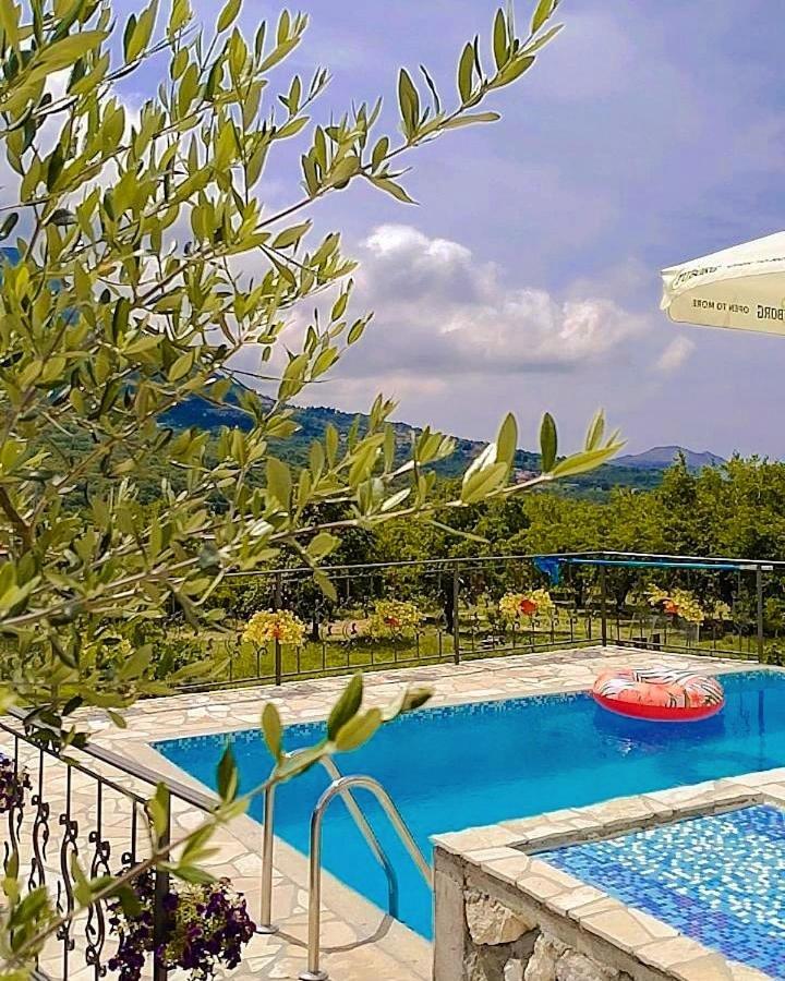 Apartmani Dumezic Bar Oda fotoğraf